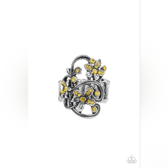 🌼'Bouquet Toss' Yellow Silver Floral Stretch Ring - Paparazzi🌼 - Picture 8 of 9